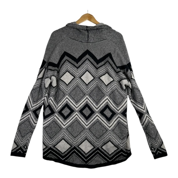 Old Navy Women's Gray‎ Patterned Shawl Collar Open Front Cardigan Size Medium - Picture 2 of 7